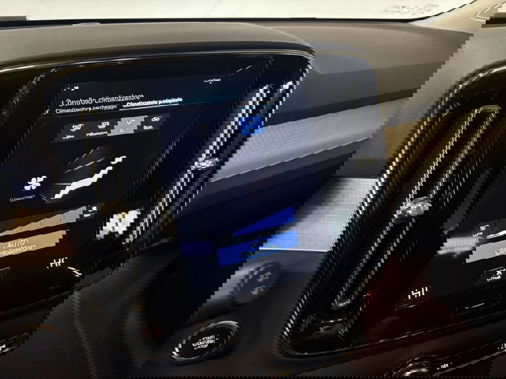 Volvo XC40 usata a Monza e Brianza (10)