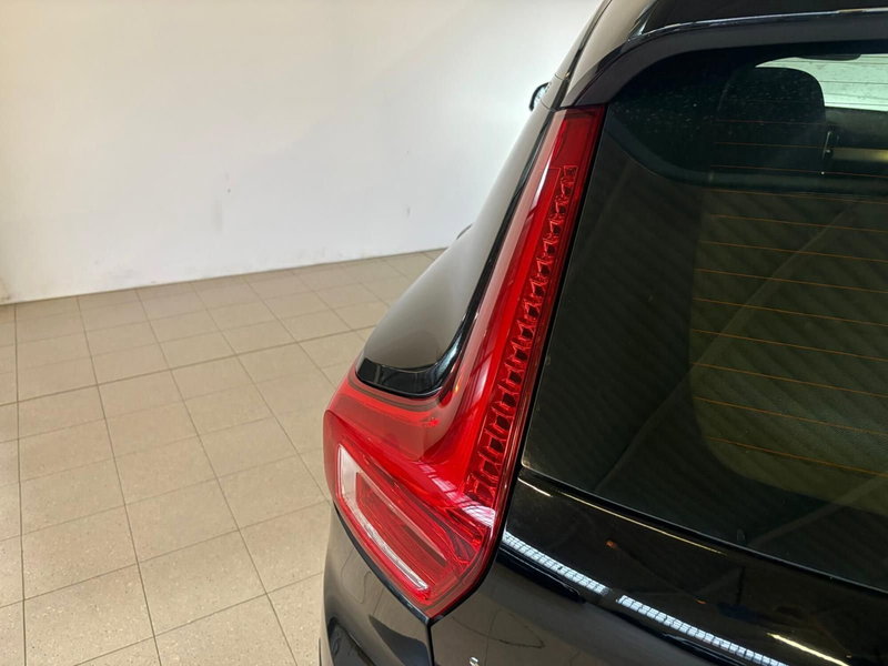 Volvo XC40 usata a Monza e Brianza (19)