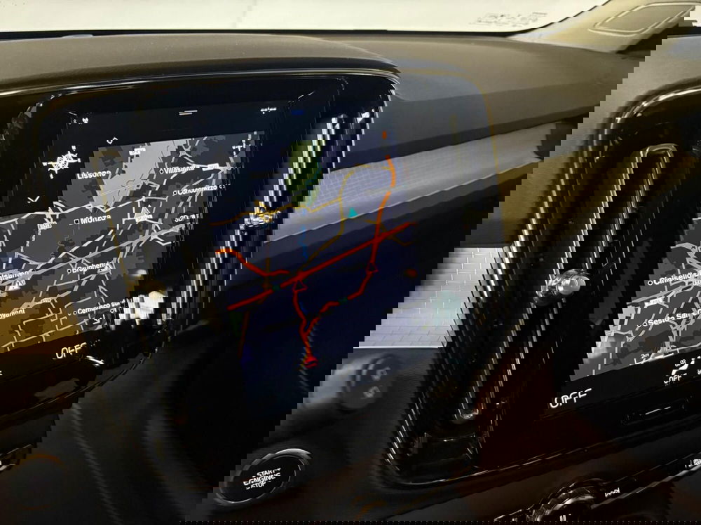 Volvo XC40 usata a Monza e Brianza (9)