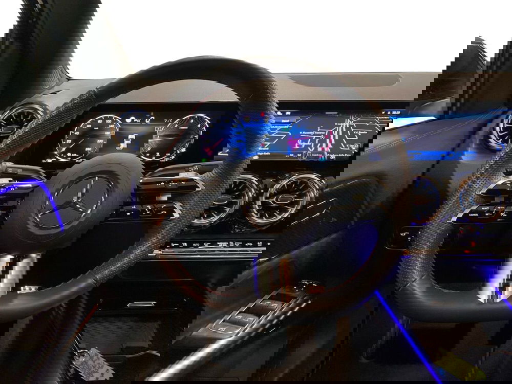 Mercedes-Benz GLA SUV usata a Prato (11)