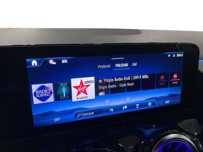 Mercedes-Benz GLA SUV usata a Prato (12)