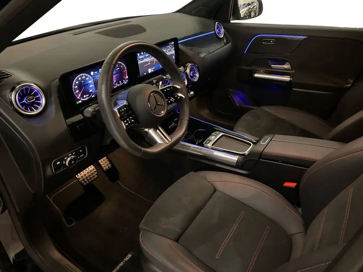 Mercedes-Benz GLA SUV usata a Prato (15)