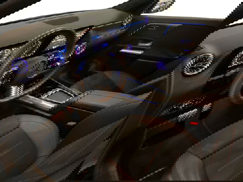 Mercedes-Benz GLA SUV usata a Prato (15)