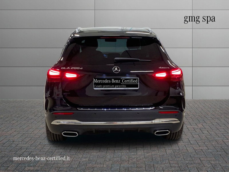 Mercedes-Benz GLA SUV usata a Prato (4)