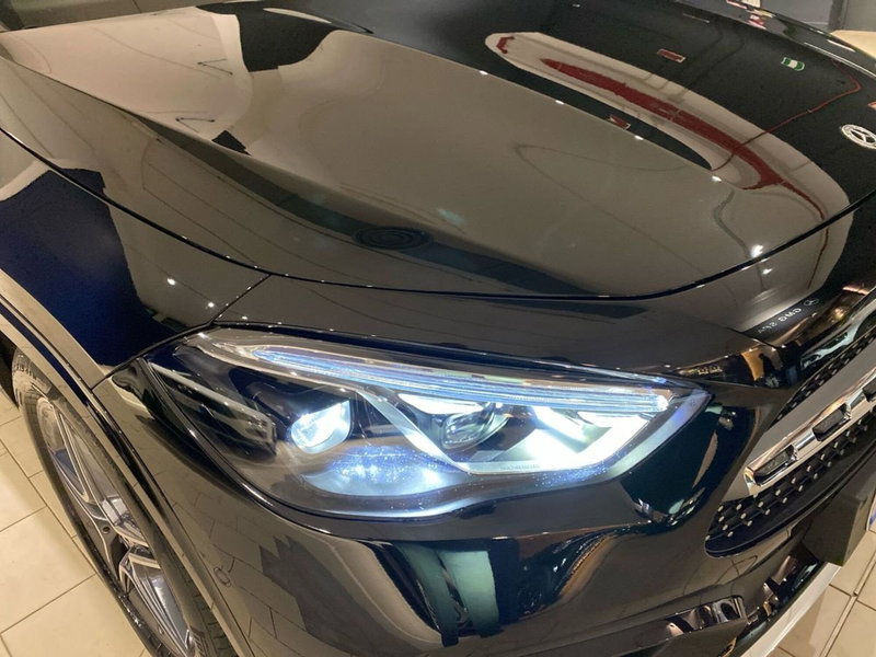 Mercedes-Benz GLA SUV usata a Prato (7)