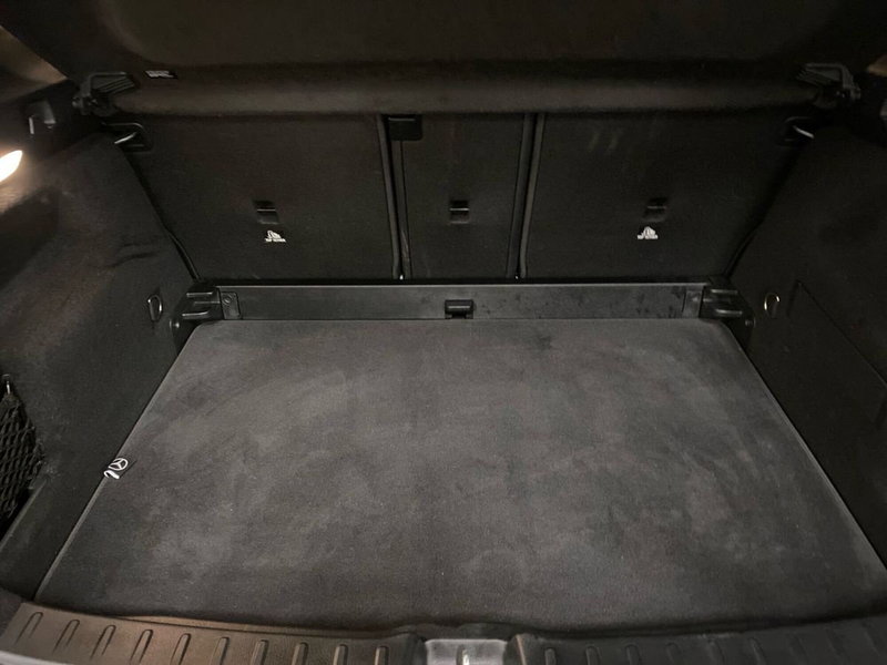 Mercedes-Benz GLA SUV usata a Prato (8)