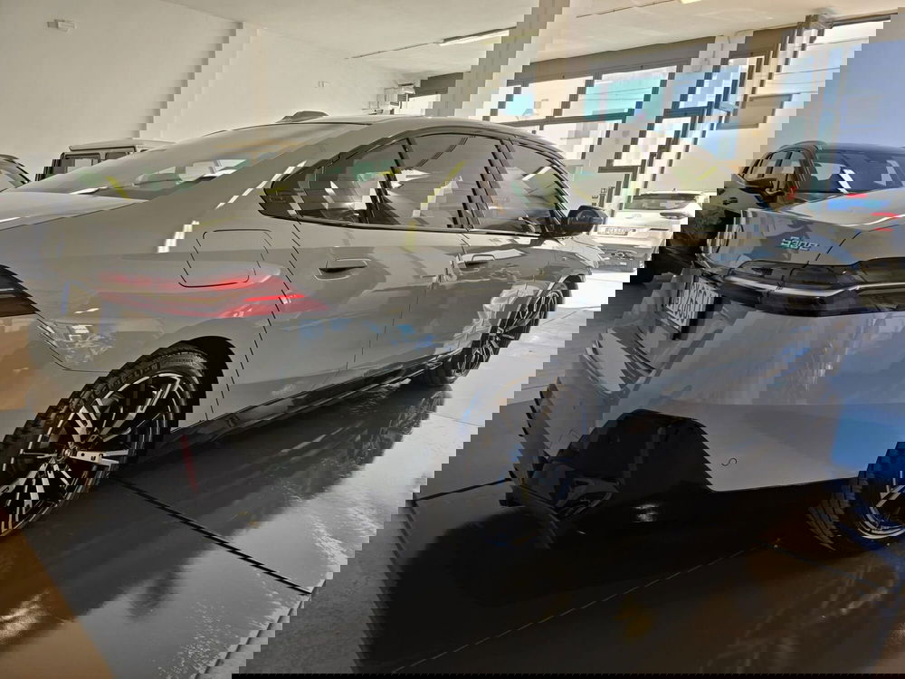 BMW Serie 5 usata a Rimini (4)