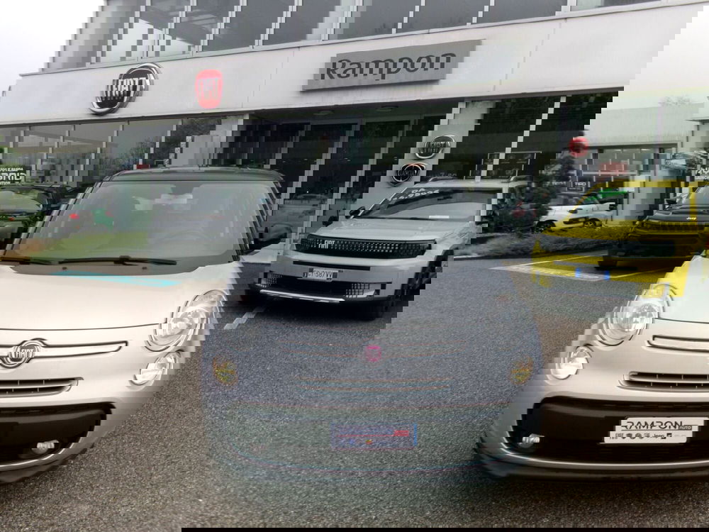 Fiat 500L Living usata a Venezia (7)