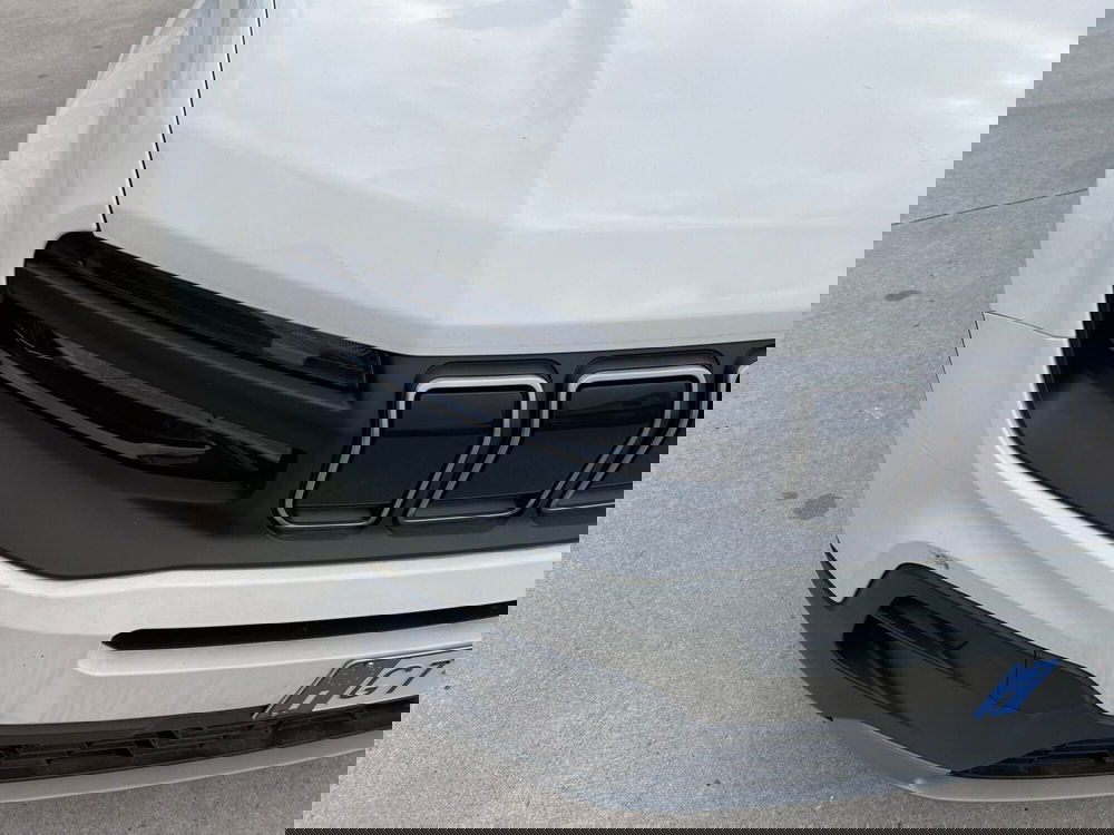 Jeep Avenger usata a Frosinone (18)