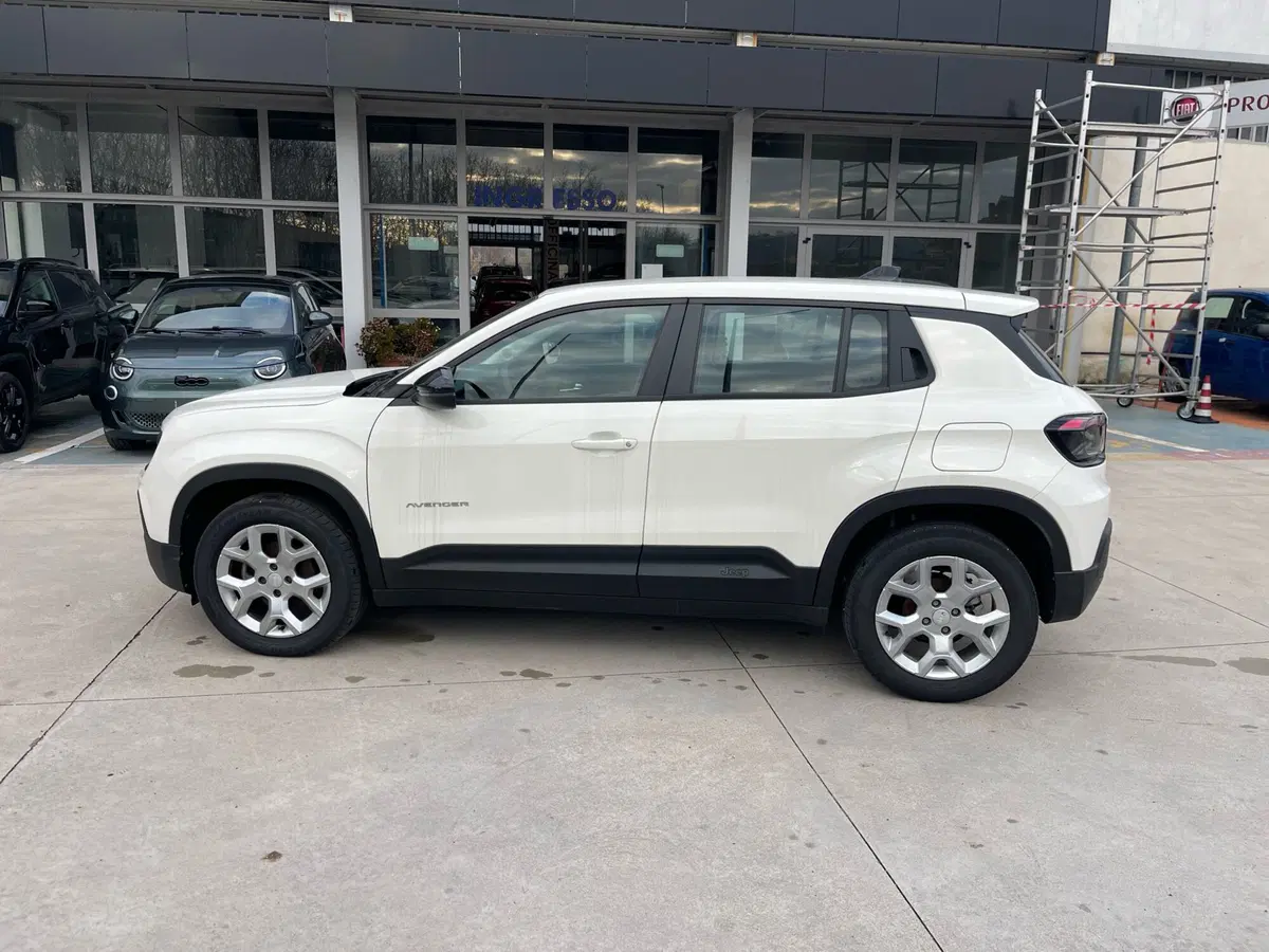 Jeep Avenger usata a Frosinone (2)