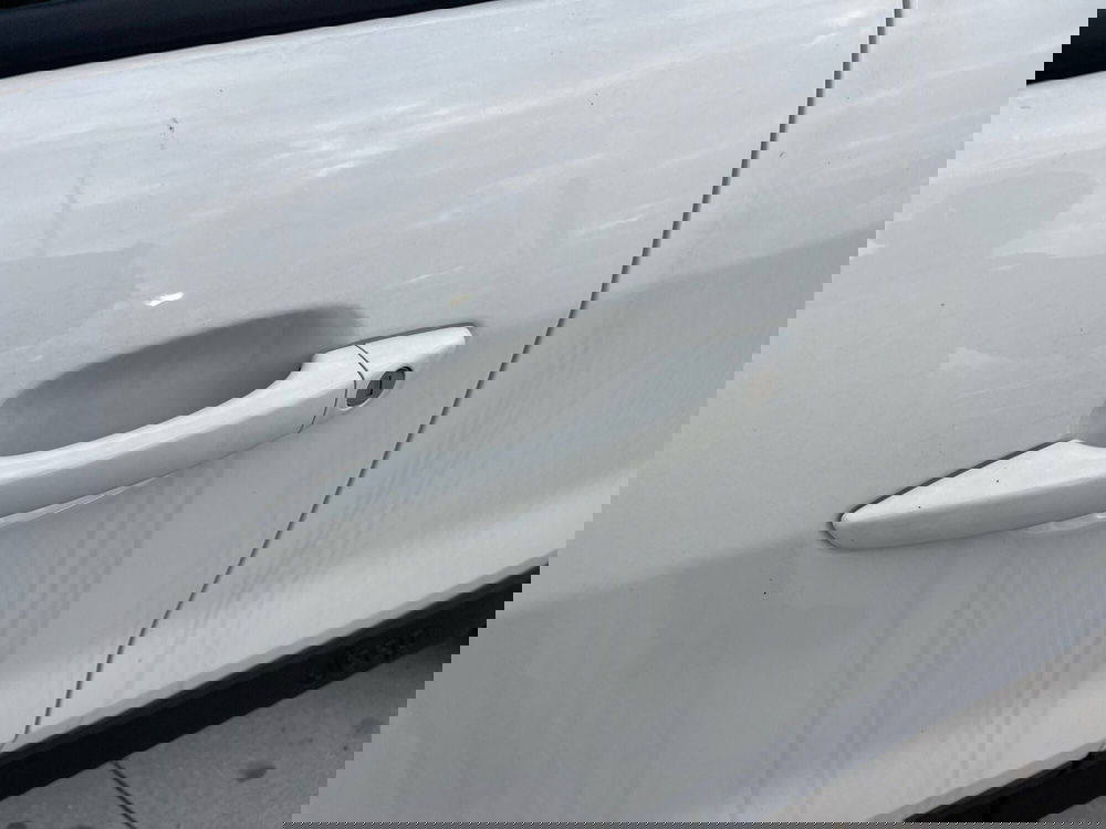 Jeep Avenger usata a Frosinone (20)