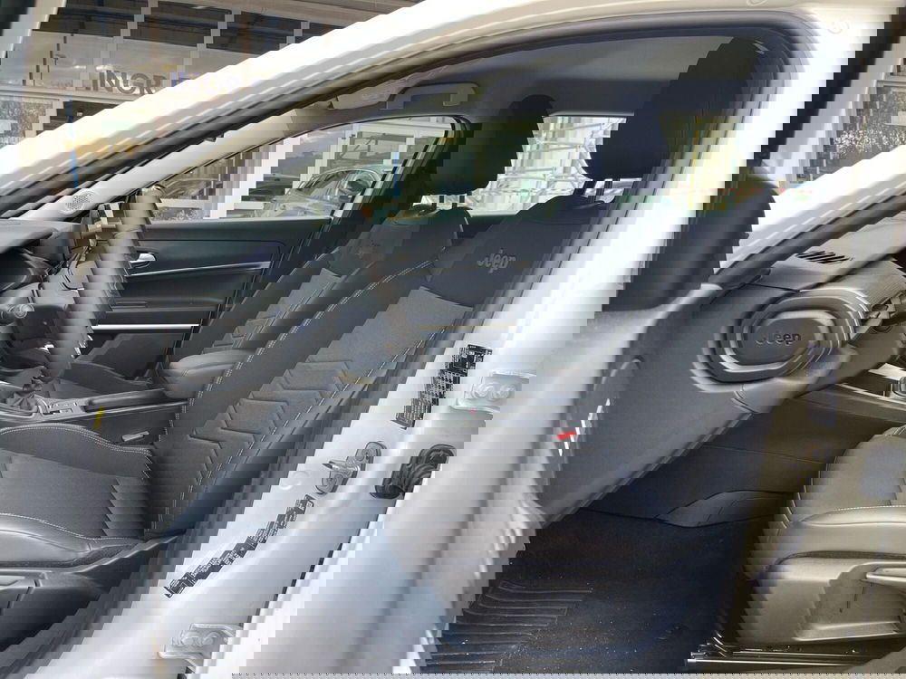 Jeep Avenger usata a Frosinone (6)