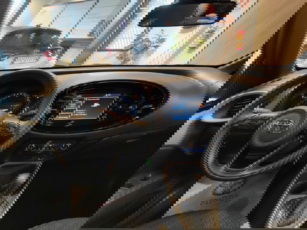 Toyota Aygo X usata a Catanzaro (18)
