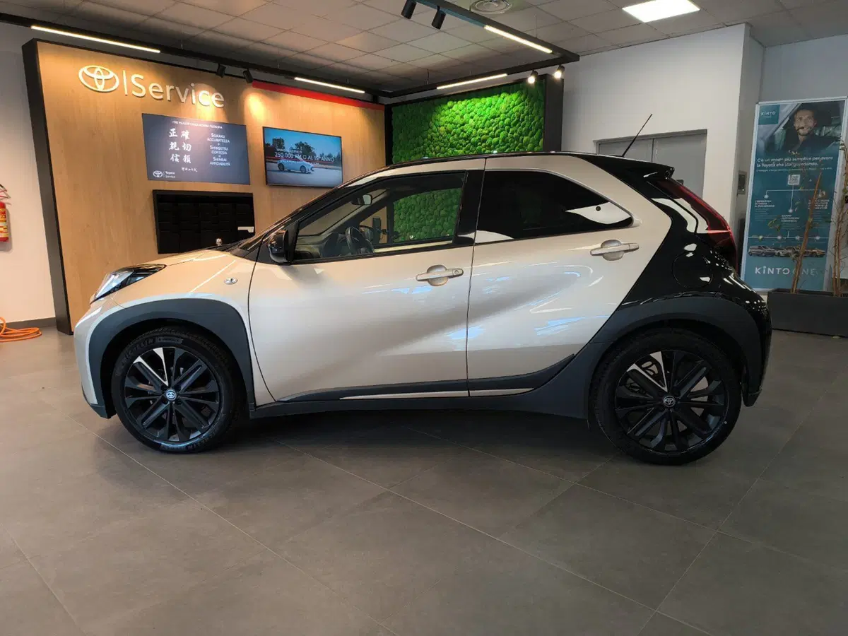 Toyota Aygo X usata a Catanzaro (2)