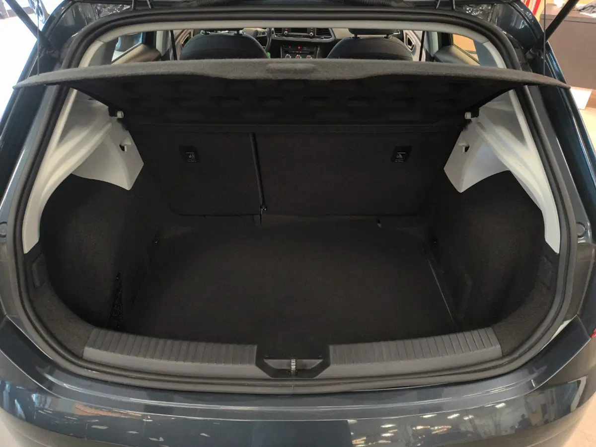 SEAT Leon usata a Catanzaro (14)