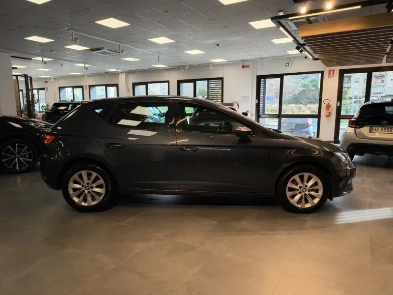 SEAT Leon usata a Catanzaro (7)
