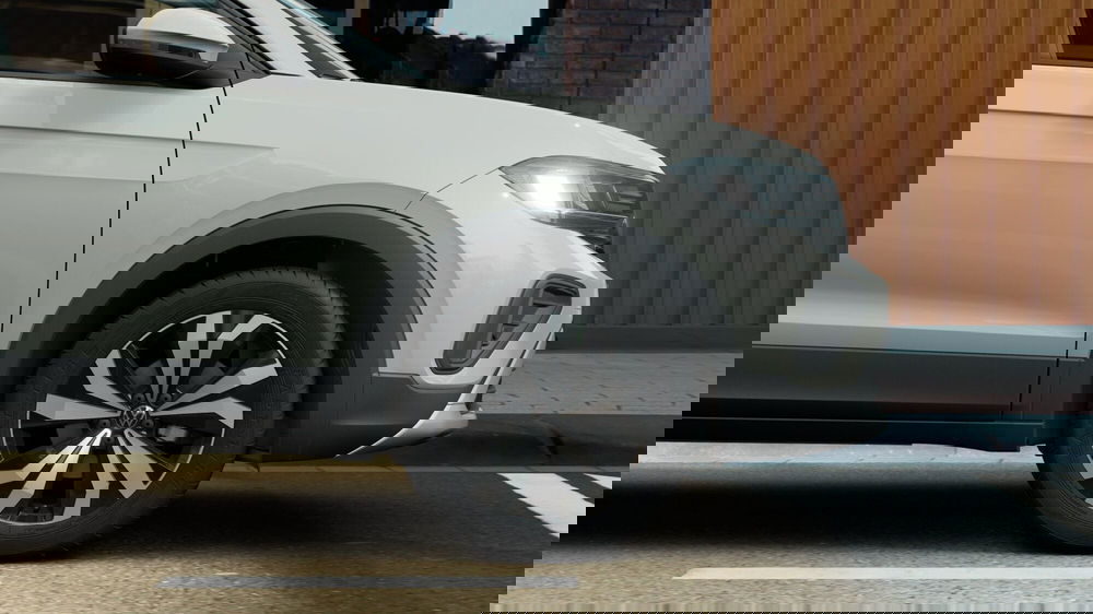 Volkswagen T-Cross nuova a Catanzaro (7)