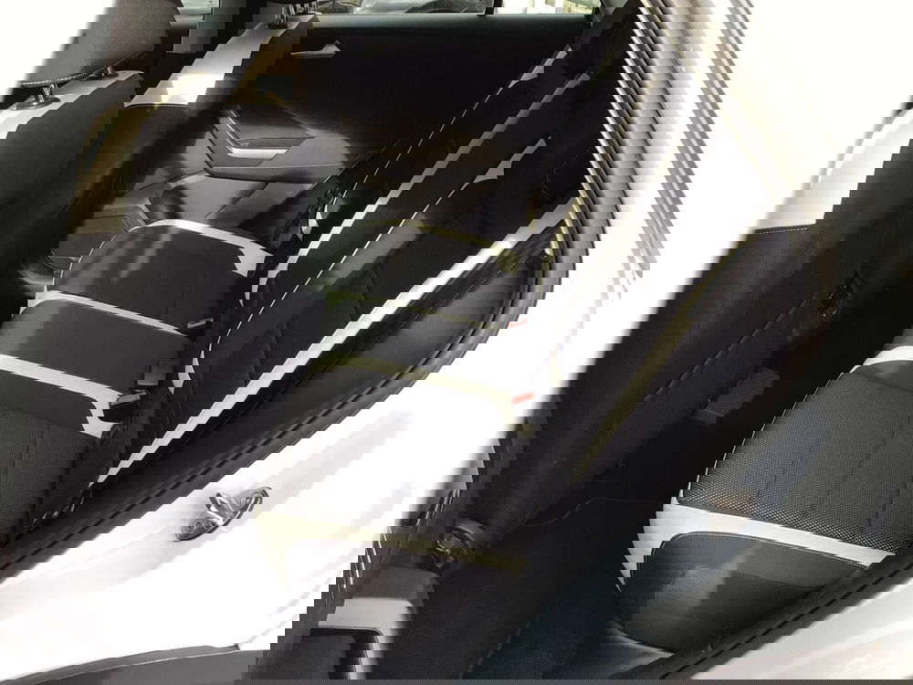 Volkswagen T-Roc usata a Genova (10)