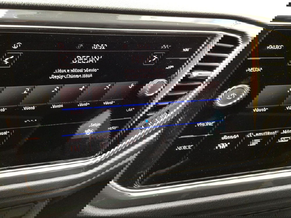 Volkswagen T-Roc usata a Genova (13)