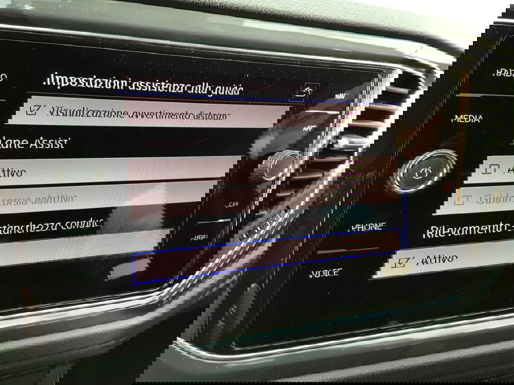 Volkswagen T-Roc usata a Genova (18)