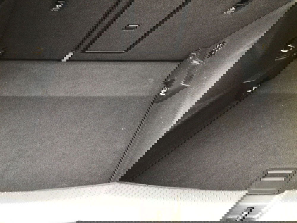 Volkswagen T-Roc usata a Genova (8)