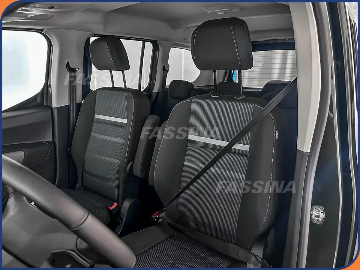 Fiat Doblò nuova a Milano (8)