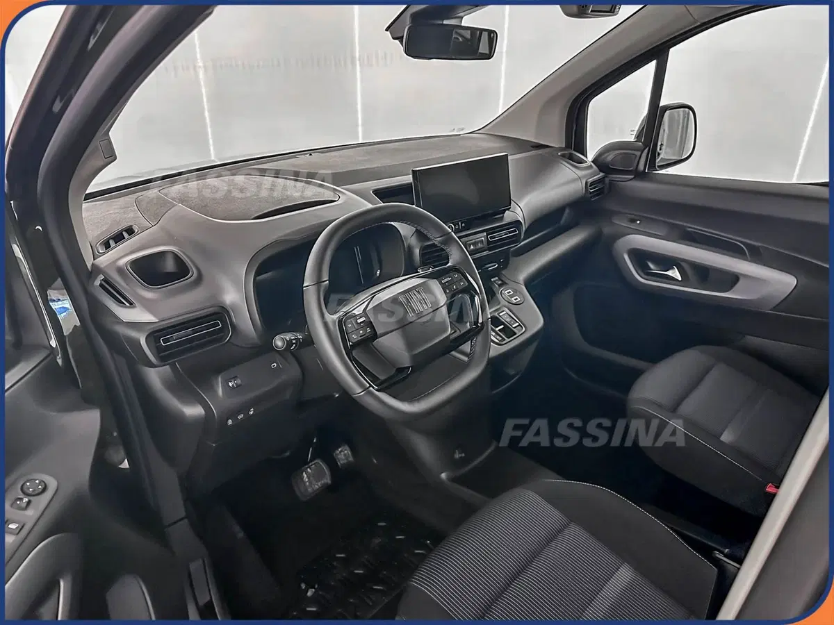 Fiat Doblò nuova a Milano (9)