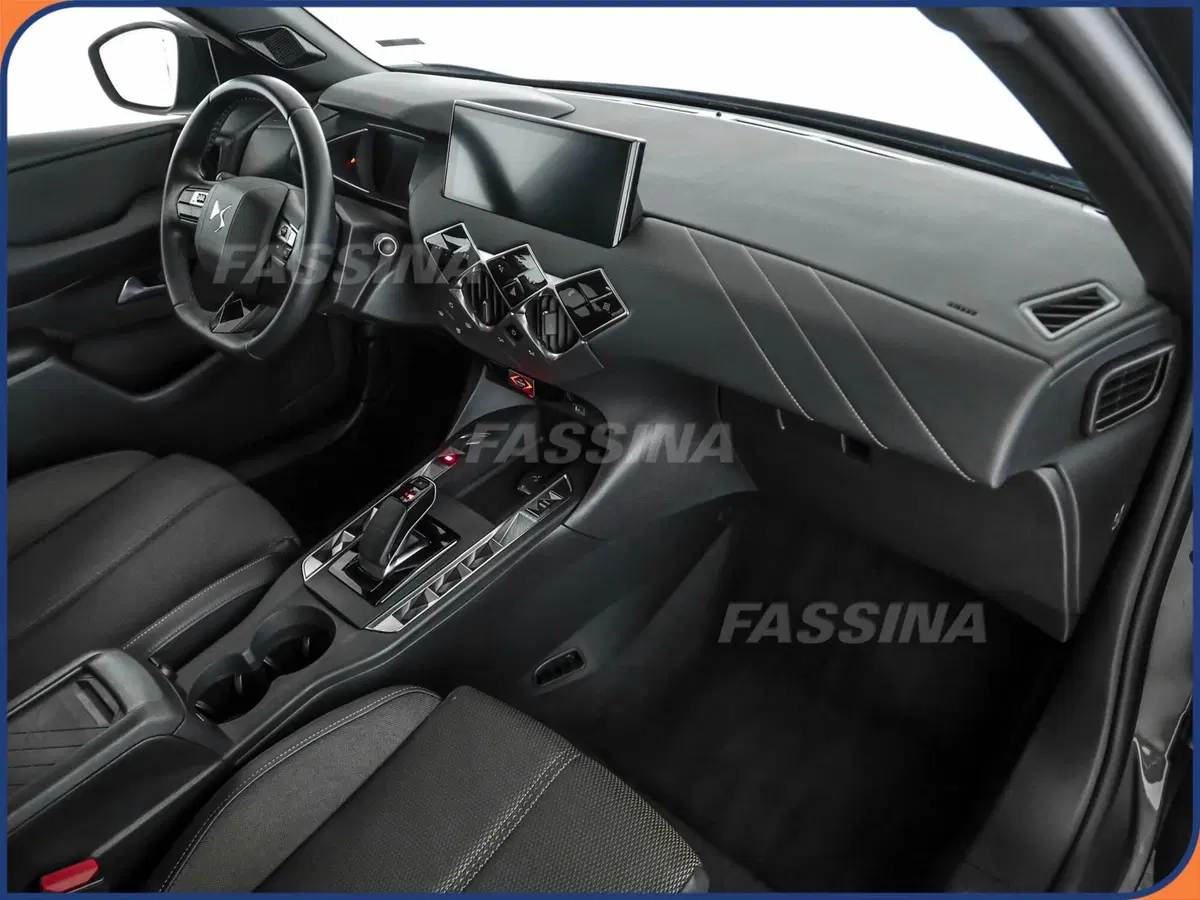 Ds DS 3 usata a Milano (13)