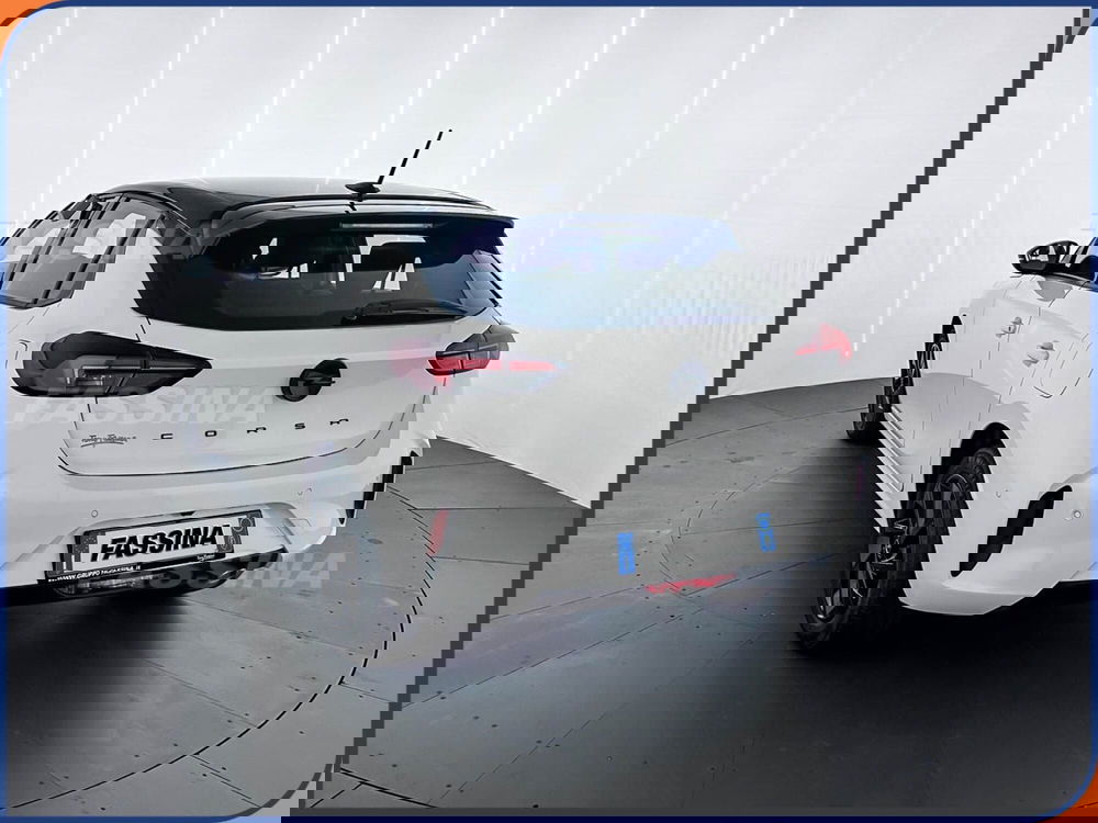 Opel Corsa usata a Milano (4)