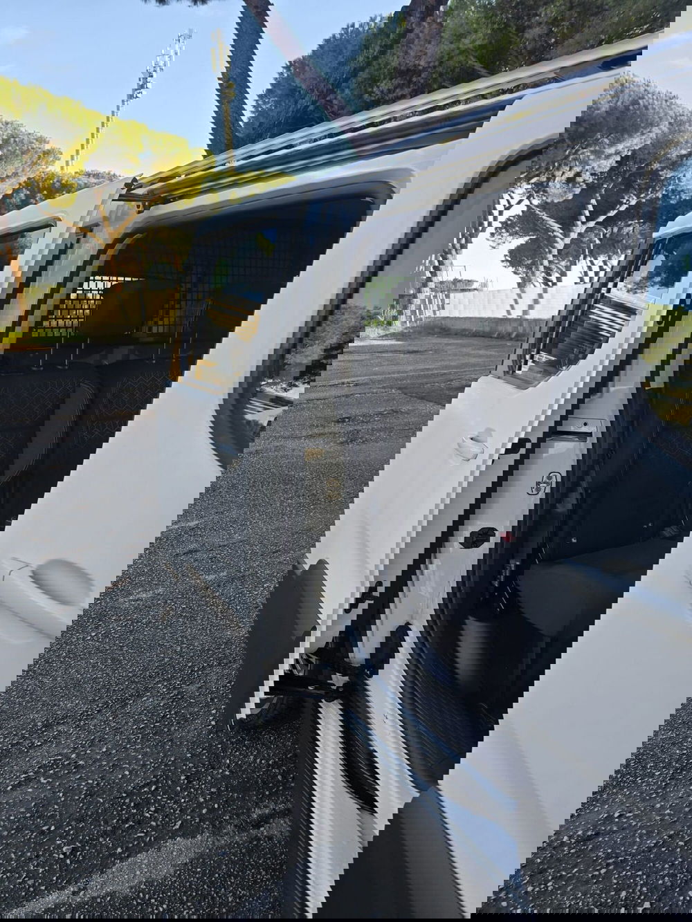 Peugeot Rifter usata a Massa-Carrara (13)