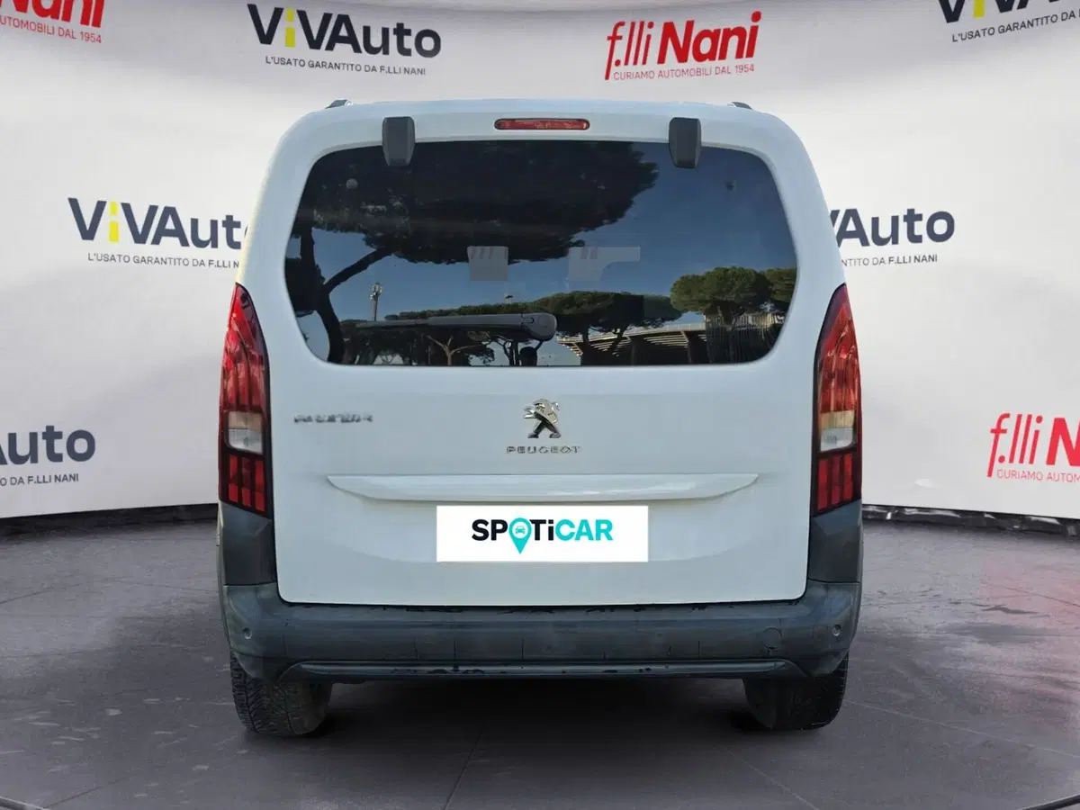 Peugeot Rifter usata a Massa-Carrara (4)