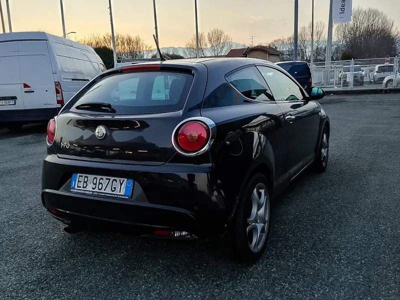 Alfa Romeo MiTo usata a Torino (5)