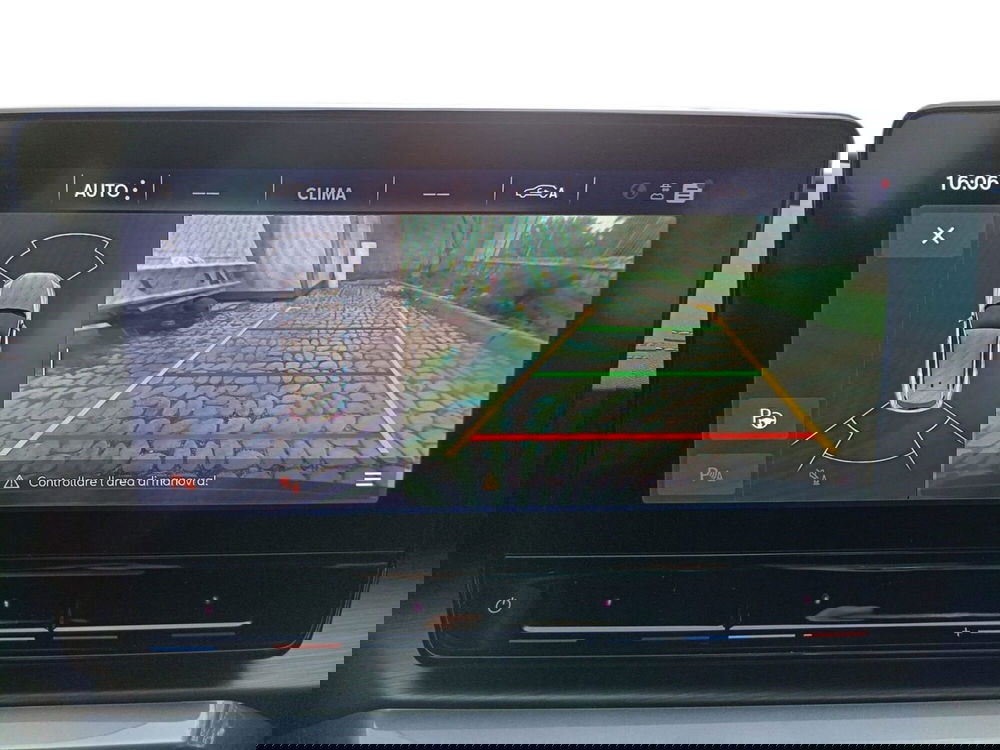 Cupra Formentor usata a Bari (11)