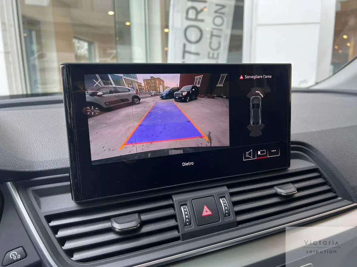 Audi Q4 Sportback usata a Brescia (13)