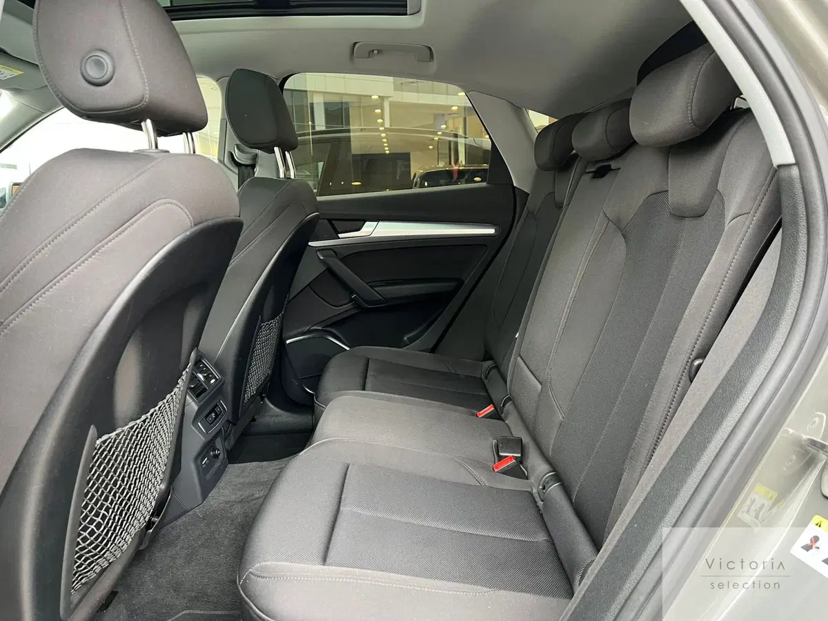 Audi Q4 Sportback usata a Brescia (18)
