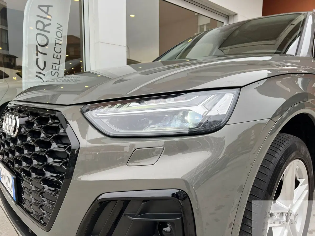 Audi Q4 Sportback usata a Brescia (5)