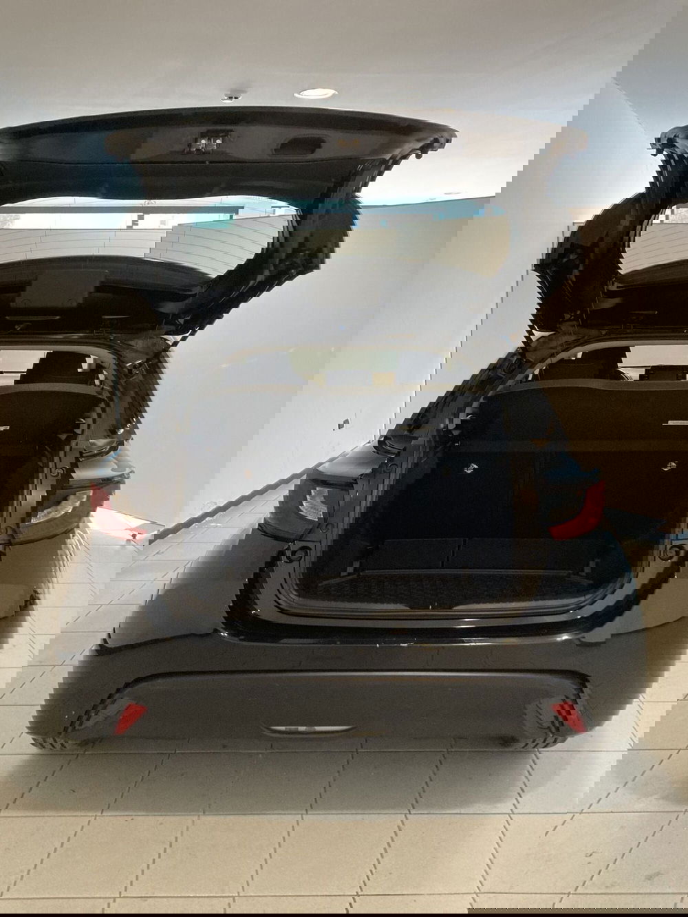 Toyota Yaris usata a Barletta-Andria-Trani (6)