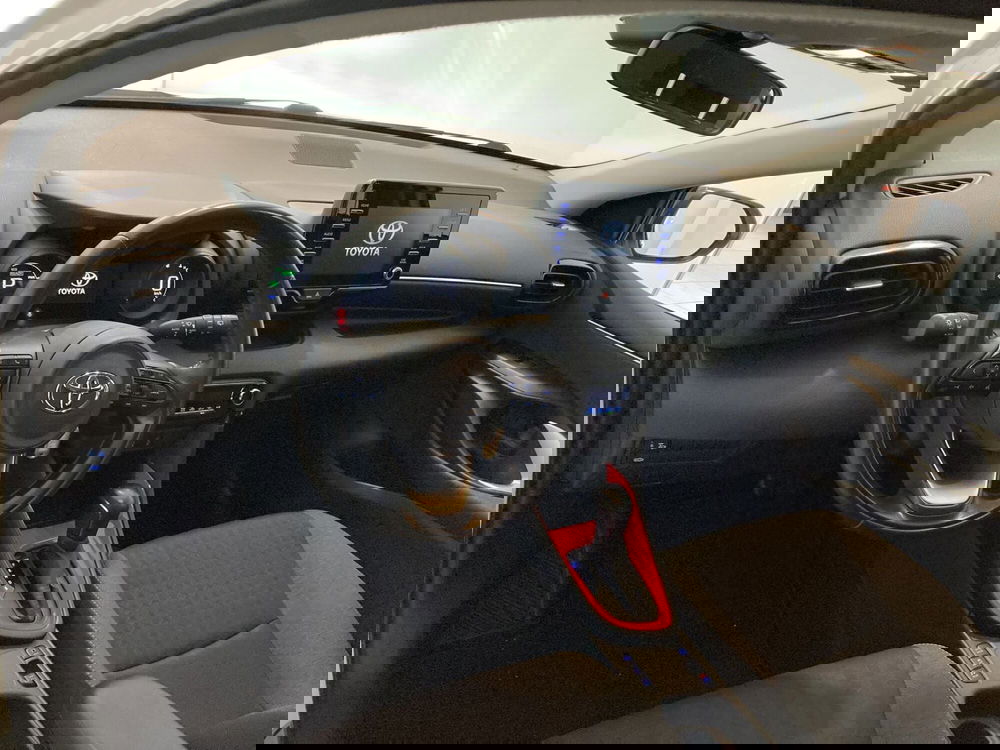 Toyota Yaris usata a Barletta-Andria-Trani (10)