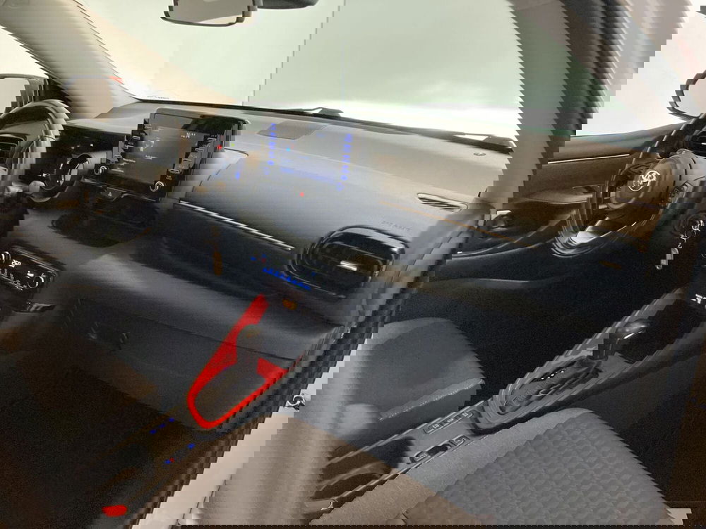 Toyota Yaris usata a Barletta-Andria-Trani (16)