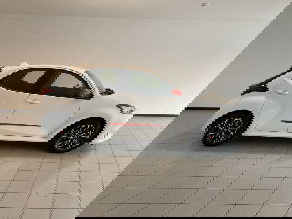 Toyota Yaris usata a Barletta-Andria-Trani (4)