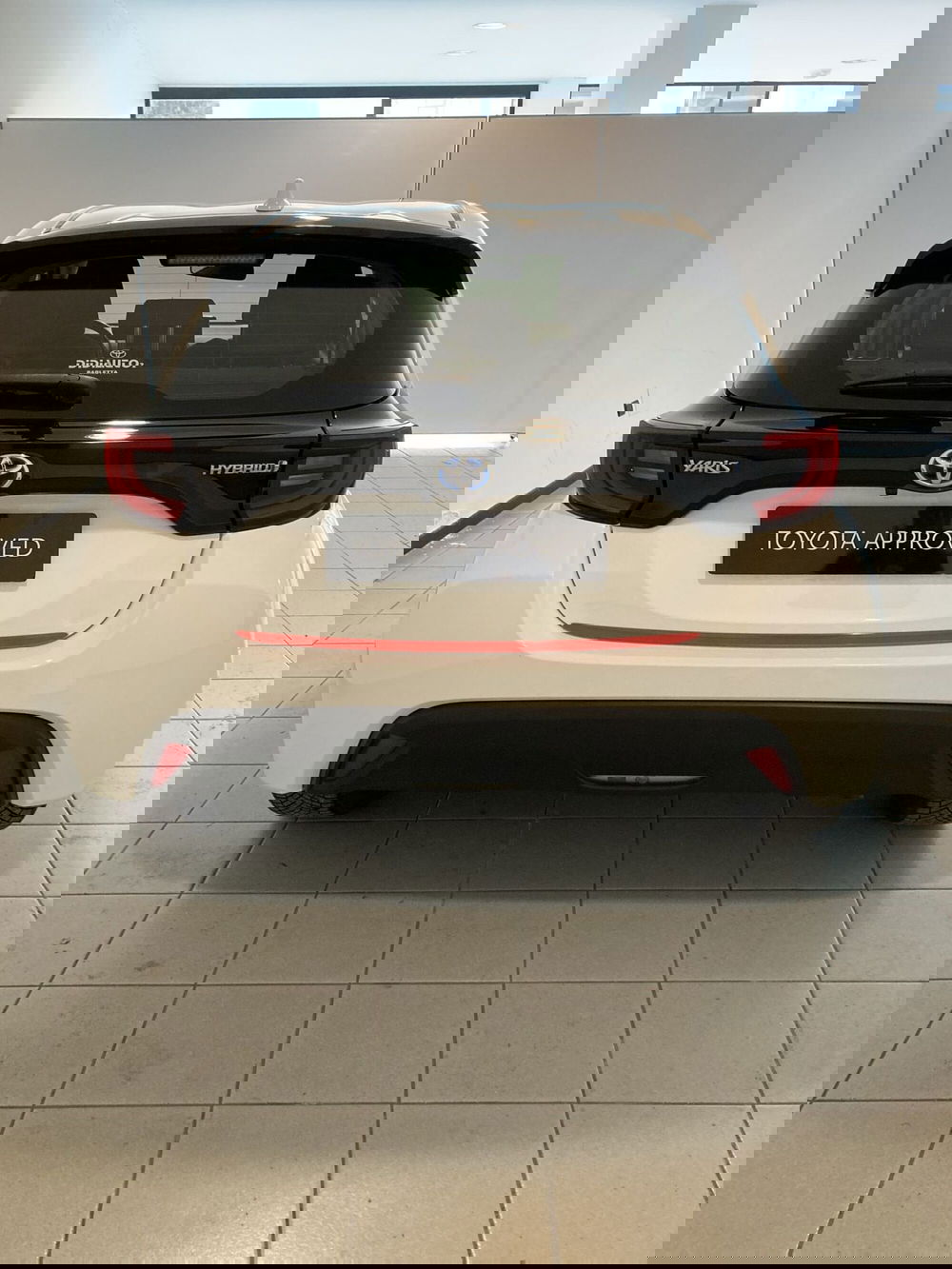 Toyota Yaris usata a Barletta-Andria-Trani (5)