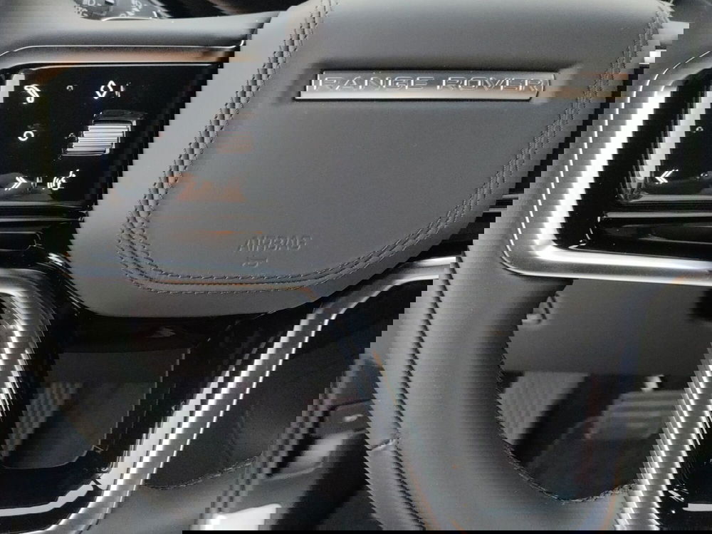 Land Rover Range Rover Sport usata a Milano (12)