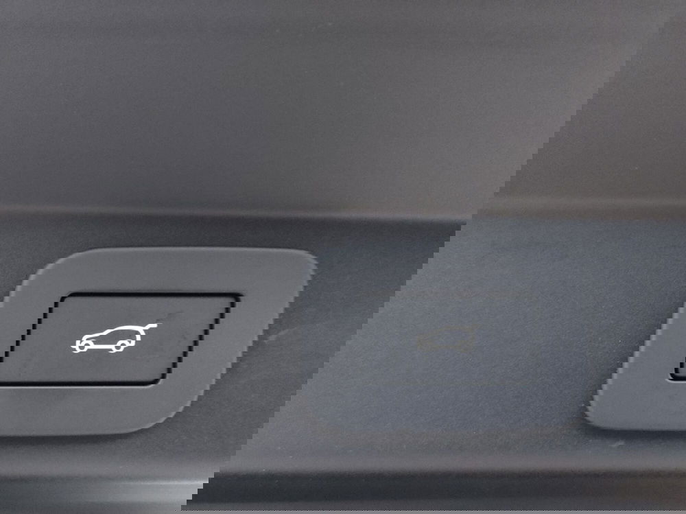 Land Rover Range Rover Sport usata a Milano (20)