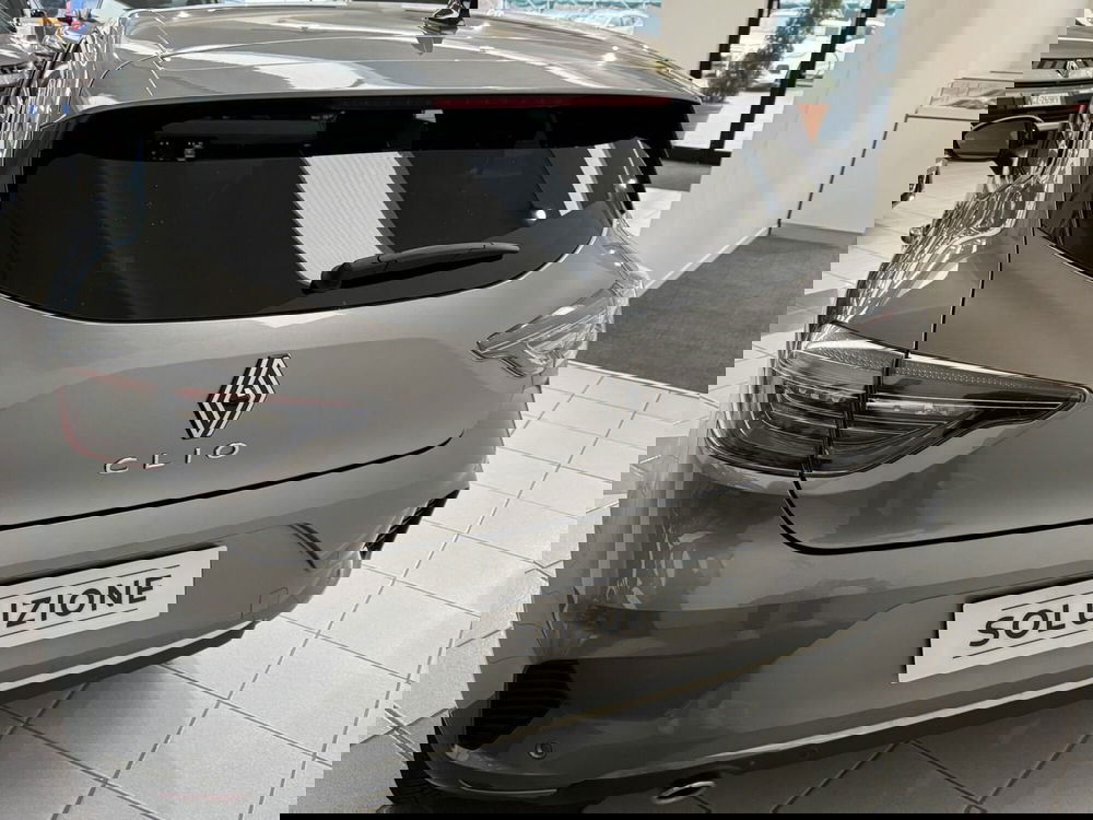 Renault Clio usata a Verbano Cusio Ossola (2)