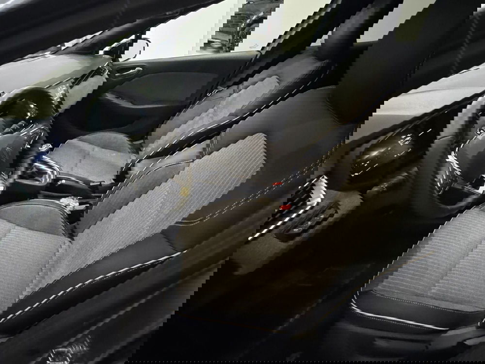 Renault Clio usata a Verbano Cusio Ossola (5)