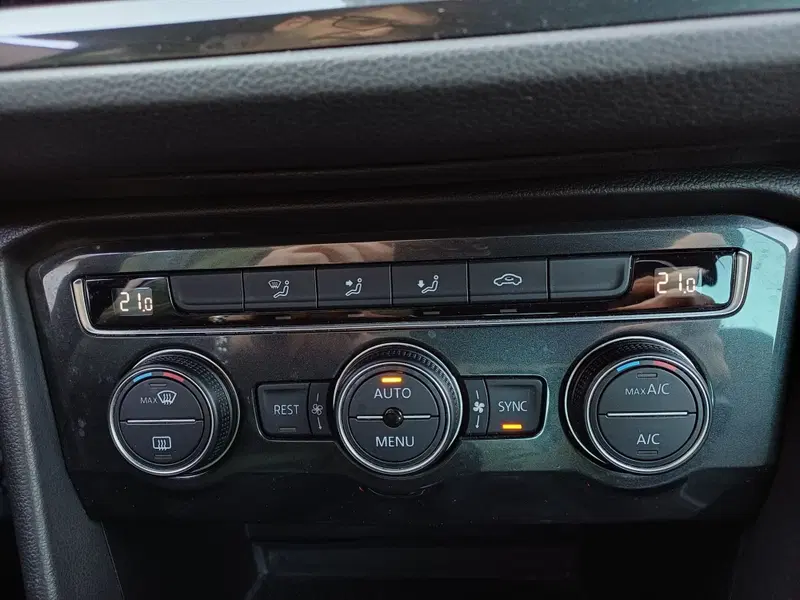 Volkswagen Tiguan usata a Modena (20)