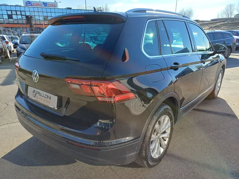 Volkswagen Tiguan usata a Modena (6)