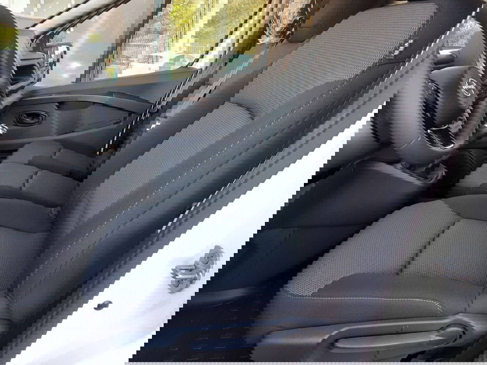 Nissan Primastar Furgone nuova a Modena (7)