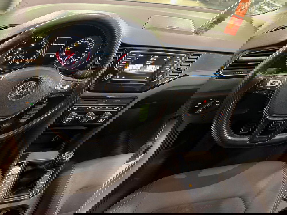 Volkswagen Golf usata a Genova (12)