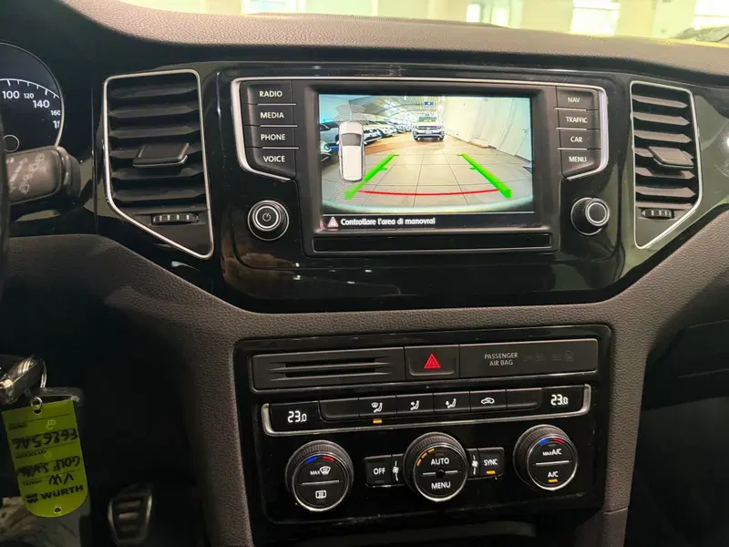 Volkswagen Golf usata a Genova (14)